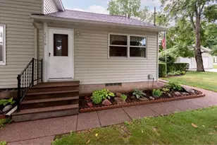 2216 3rd St, Menomonie, WI 54751 - Photo 3