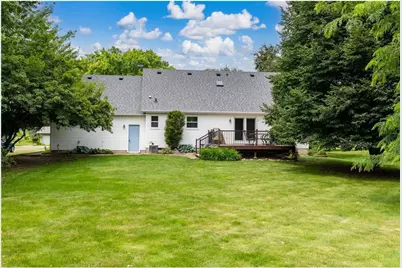 67 W Wood Ridge Drive, River Falls, WI 54022 - Photo 29