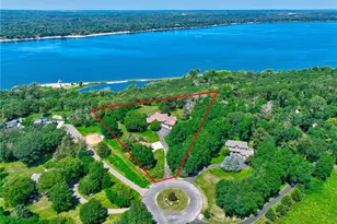 294 Salishan Dr, Troy Township, WI 54016 - Photo 37