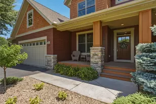365 English Ct Dr, Troy Township, WI 54016 - Photo 3