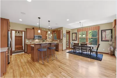 365 English Court Drive, Troy Township, WI 54016 - Photo 9