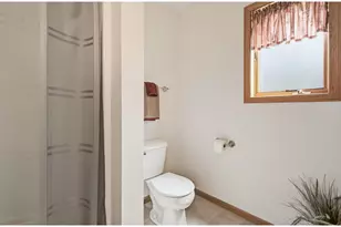 512 19th St, Menomonie, WI 54751 - Photo 23