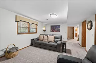N7992 988th St, River Falls Township, WI 54022 - Photo 33