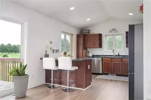 869 161st St, Hammond Township, WI 54015 - Photo 15