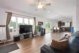 869 161st St, Hammond Township, WI 54015 - Photo 11