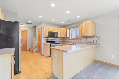 415 Sierra Place, Roberts, WI 54023 - Photo 11