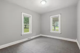 146 W Winter Ave, Elmwood, WI 54740 - Photo 11