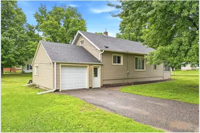 146 W Winter Avenue, Elmwood, WI 54740 - Photo 17