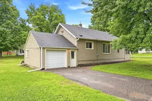 146 W Winter Ave, Elmwood, WI 54740 - Photo 17