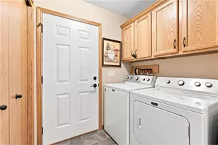1423 County Rd GG, Richmond, WI 54017 - Photo 25