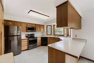 9270 Cornell Rd, Saint Paul, MN 55125 - Photo 13