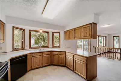 9270 Cornell Road, Saint Paul, MN 55125 - Photo 11