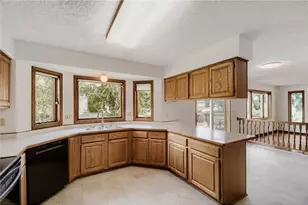 9270 Cornell Rd, Saint Paul, MN 55125 - Photo 11