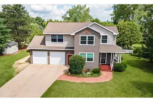 1015 Prairie Cir, Menomonie, WI 54751 - Photo 1