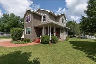1015 Prairie Cir, Menomonie, WI 54751 - Photo 15