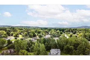 1015 Prairie Cir, Menomonie, WI 54751 - Photo 11