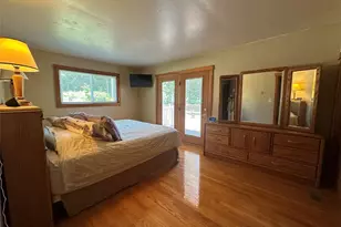 E910 Cedar Rd, Eau Claire, WI 54701 - Photo 11