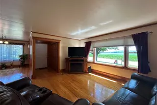 E910 Cedar Rd, Eau Claire, WI 54701 - Photo 15