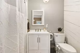 1221 10th St, Menomonie, WI 54751 - Photo 15
