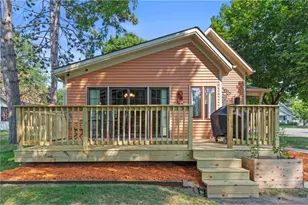 1221 10th St, Menomonie, WI 54751 - Photo 21