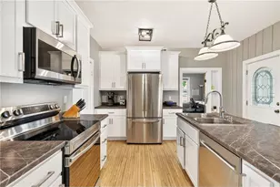 1221 10th St, Menomonie, WI 54751 - Photo 11