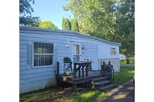 429 S Scott St, Elmwood, WI 54740 - Photo 11
