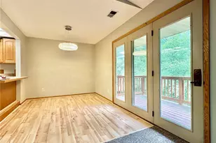 18462 Creeks Bend Dr, Minnetonka, MN 55345 - Photo 15