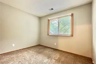 18462 Creeks Bend Dr, Minnetonka, MN 55345 - Photo 19