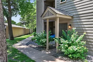 2150 Ridge Dr, Minneapolis, MN 55416 - Photo 25