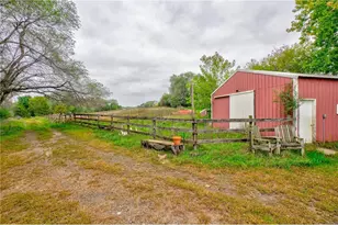 823 Northview Dr, Hudson Township, WI 54016 - Photo 9