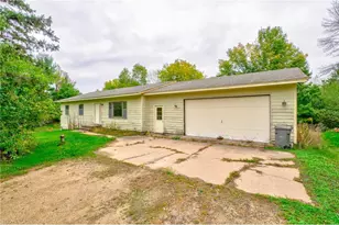 823 Northview Dr, Hudson Township, WI 54016 - Photo 15