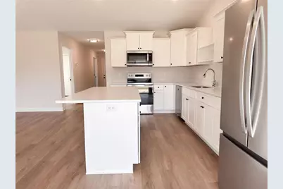 720 South Division Street, Warren Township, WI 54023 - Photo 5