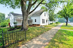 619 Locust St, Hudson, WI 54016 - Photo 1