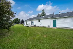 340 Prentice St, Clayton, WI 54004 - Photo 7