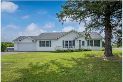340 Prentice Street, Clayton, WI 54004 - Photo 3