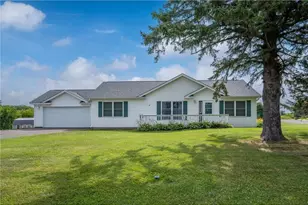 340 Prentice St, Clayton, WI 54004 - Photo 3
