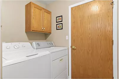 305 Wildwood Circle, Roberts, WI 54023 - Photo 23