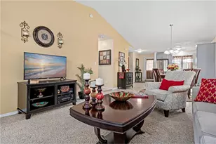 305 Wildwood Cir, Roberts, WI 54023 - Photo 13