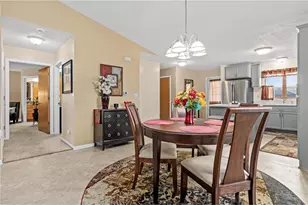 305 Wildwood Cir, Roberts, WI 54023 - Photo 15