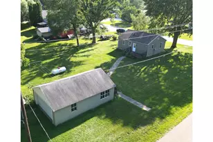 315 Cedar St, Pepin, WI 54759 - Photo 7