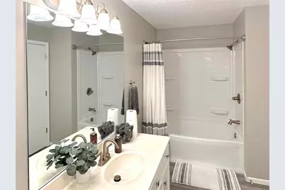 2352 Oakridge Circle, Hudson, WI 54016 - Photo 19