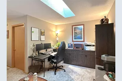 2352 Oakridge Circle, Hudson, WI 54016 - Photo 23