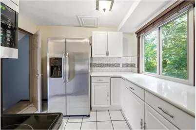 2103 Marquis Road, Minneapolis, MN 55427 - Photo 15
