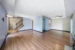 2103 Marquis Rd, Minneapolis, MN 55427 - Photo 11