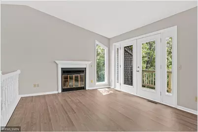 451 Hunter Hill Road, Hudson, WI 54016 - Photo 5
