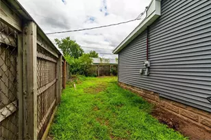 2316 6th St, Eau Claire, WI 54703 - Photo 15
