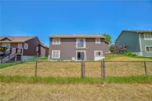 314 Steelhead Dr, River Falls, WI 54022 - Photo 17