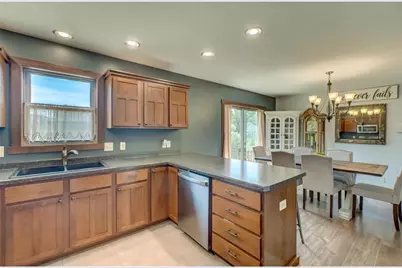 314 Steelhead Drive, River Falls, WI 54022 - Photo 7