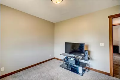 314 Steelhead Drive, River Falls, WI 54022 - Photo 11