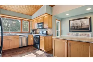 2416 Aurora Cir, Menomonie, WI 54751 - Photo 11